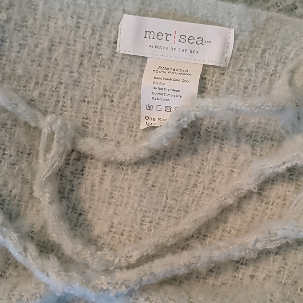 Blue ombre large wrap - Picture 4 of 4